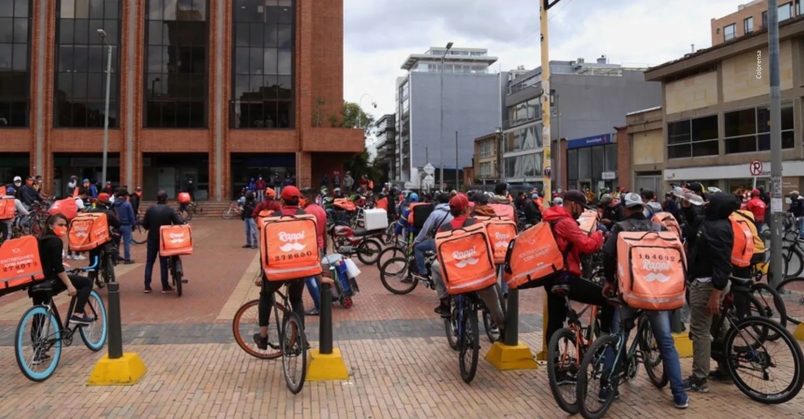 Nuevas reglas para repartidores: esto deberán pagar Rappi, Uber Eats y otras plataformas.