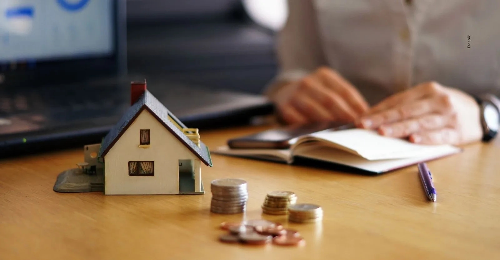 Subsidios, arriendos y créditos: las apuestas de Abelardo de la Espriella para el sector vivienda.