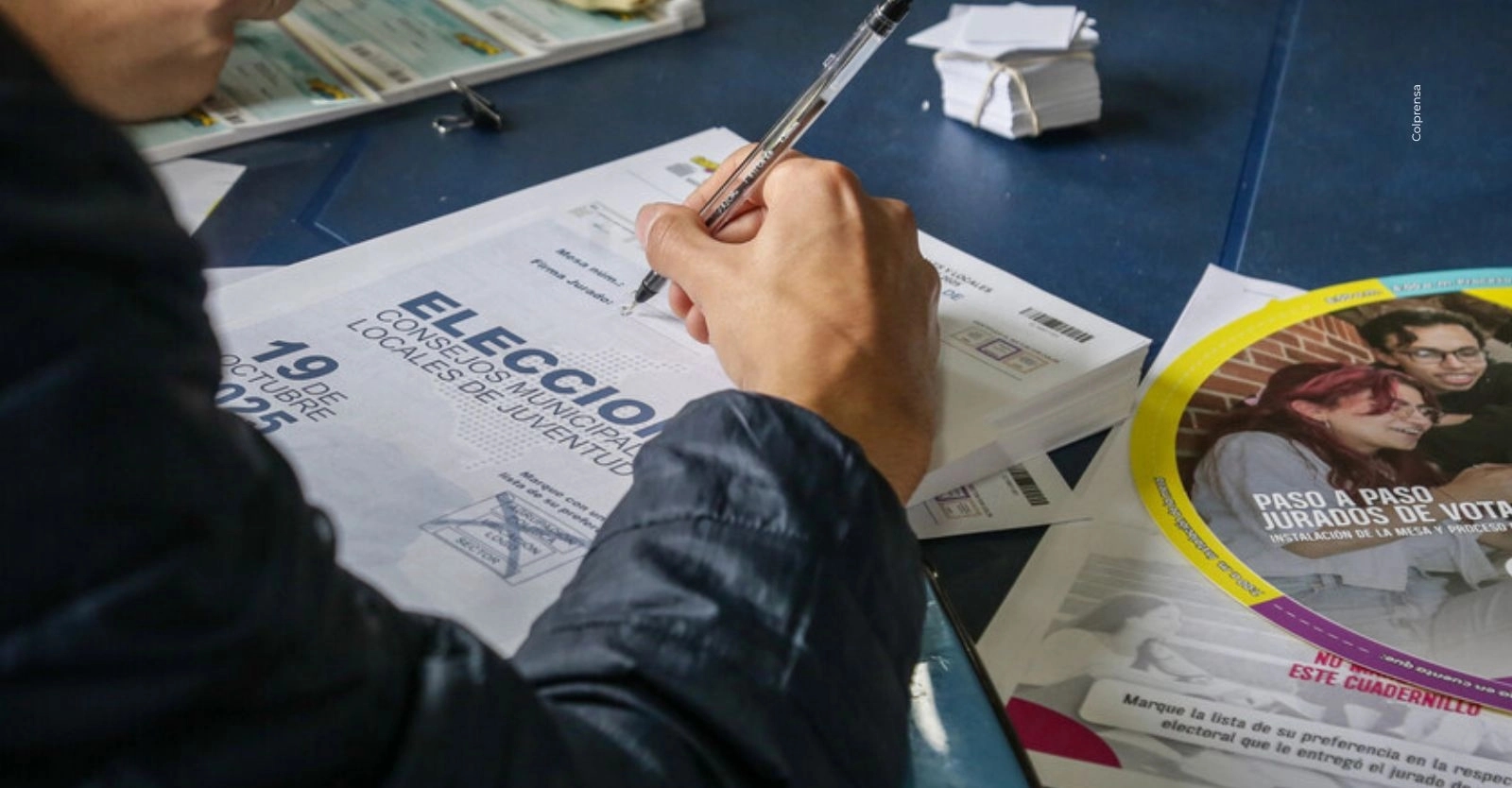 Elecciones Colombia 2026: ¿Qué pasa si votas por un candidato que declinó, pero aún aparece en el tarjetón?