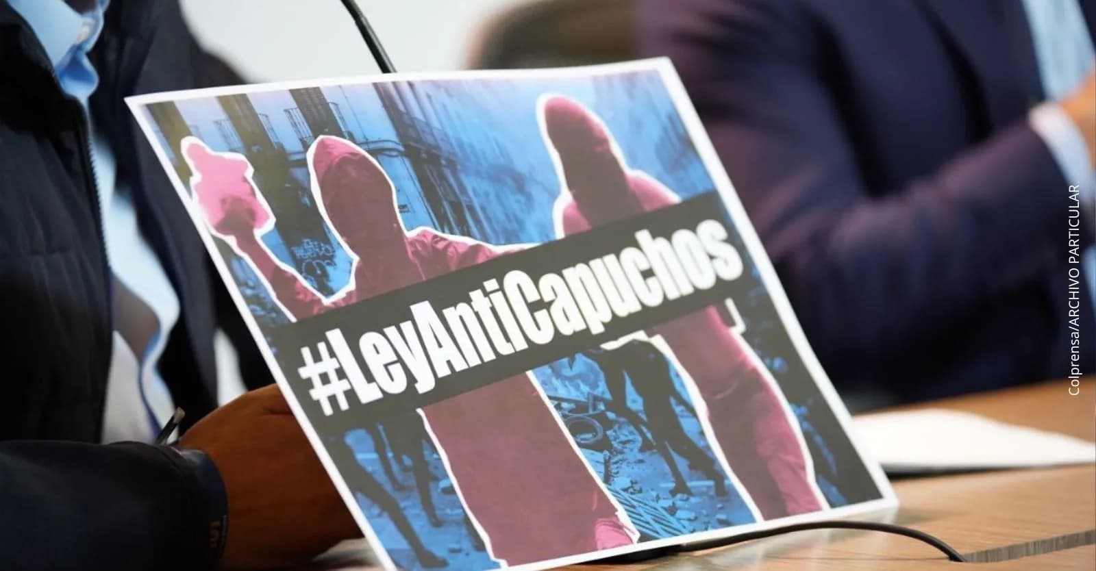 Proyecto de ley busca sanciones penales para encapuchados en Colombia: ¿Qué propone la iniciativa?