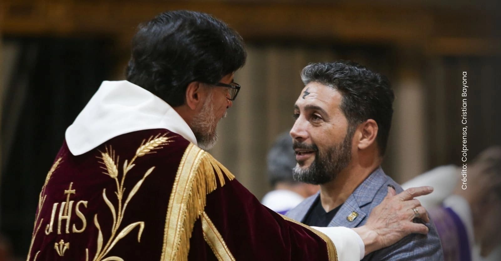 Miércoles de ceniza 2026: ¿Puede pedir permiso en el trabajo para ir a imponerse la cruz?