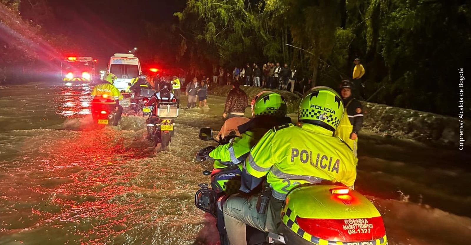 Emergencia por lluvias en Bogotá vuelve a colapsar la movilidad en la ciudad