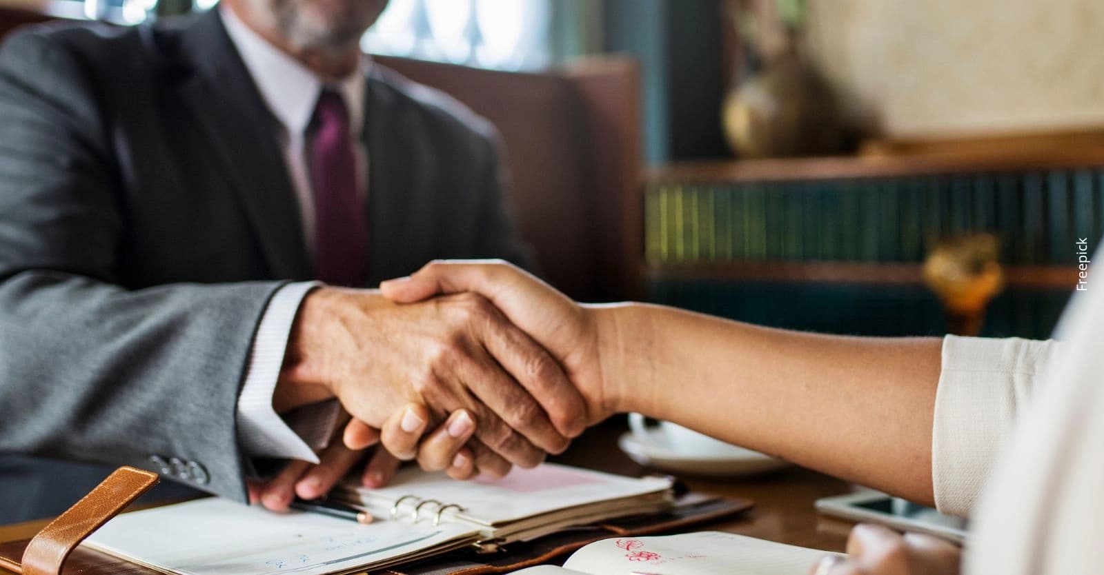 ¿Cuáles son las nuevas tarifas de abogados en Colombia para este 2026?