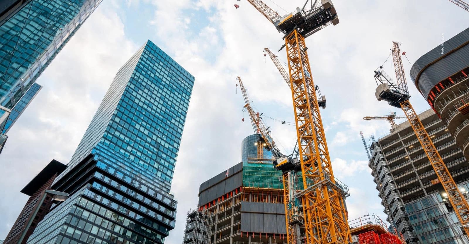 ¿Cómo consultar licencias de construcción en Bogotá este 2026?