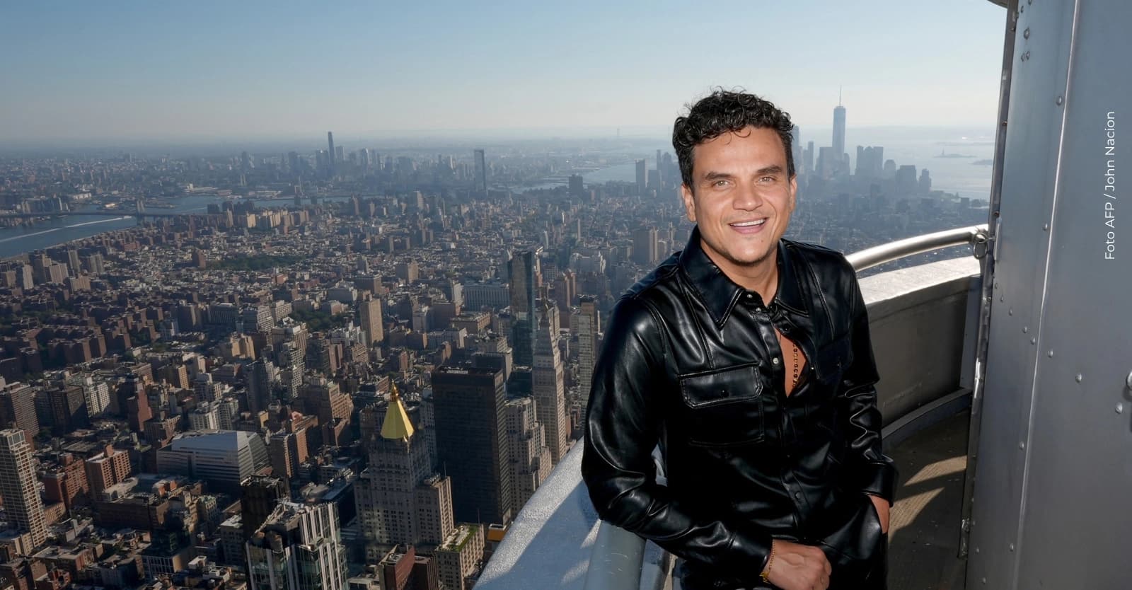 ¿Qué negocios tiene Silvestre Dangond?