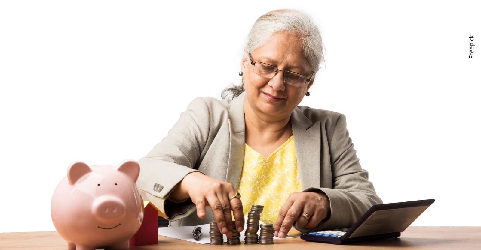 ¿Qué subsidios pueden solicitar las personas mayores de 60 años en Colombia para 2026?