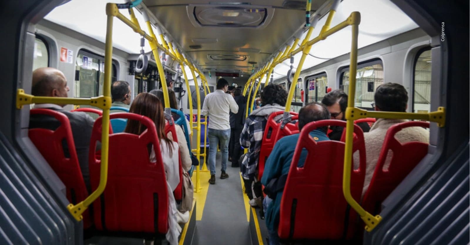 TransMilenio: sectores políticos cuestionan la subida a $3.550.