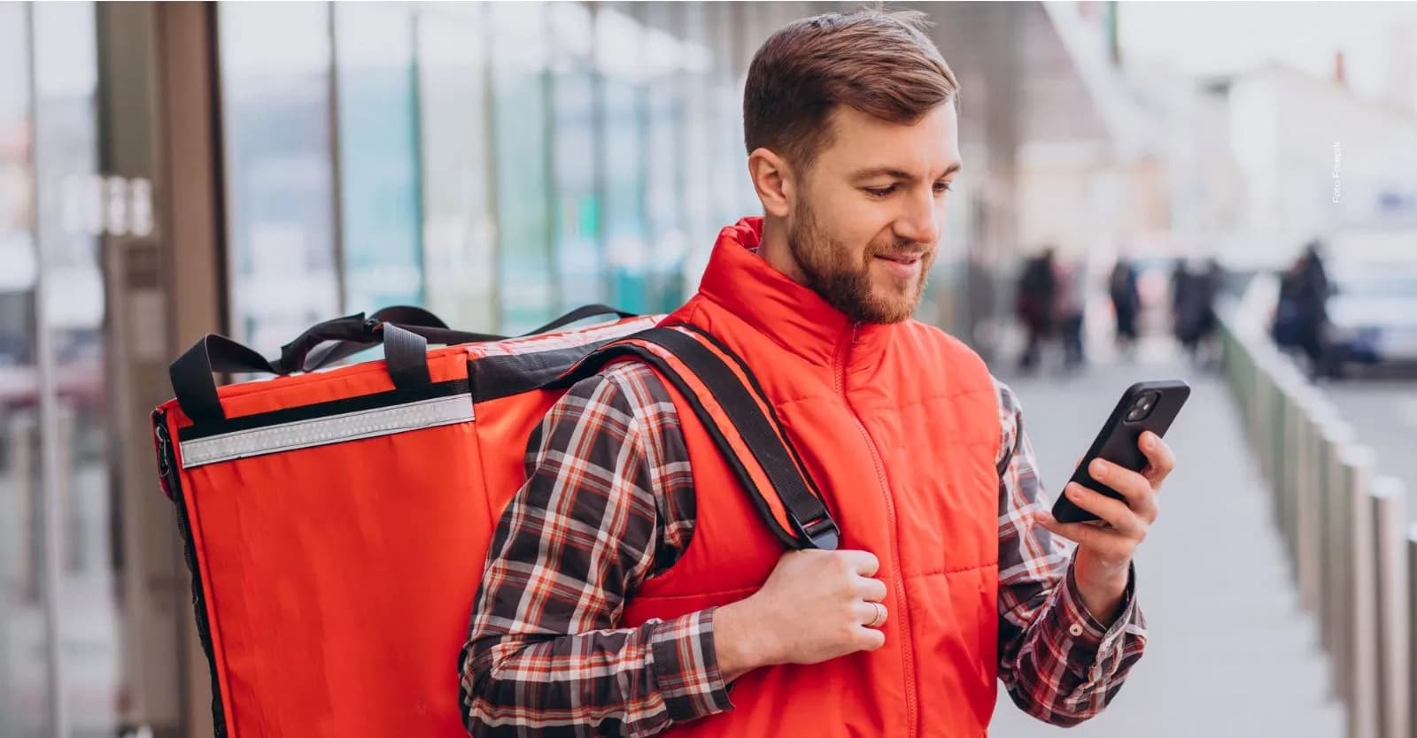 Estas son las cosas que las apps de domicilios y transporte NO pueden hacer en Colombia