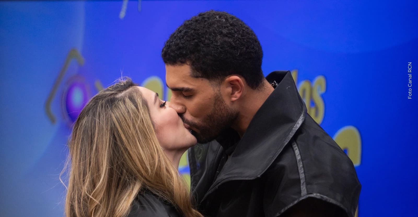 Beso de Marilyn Patiño y Renzo Meneses en La casa de los famosos Colombia