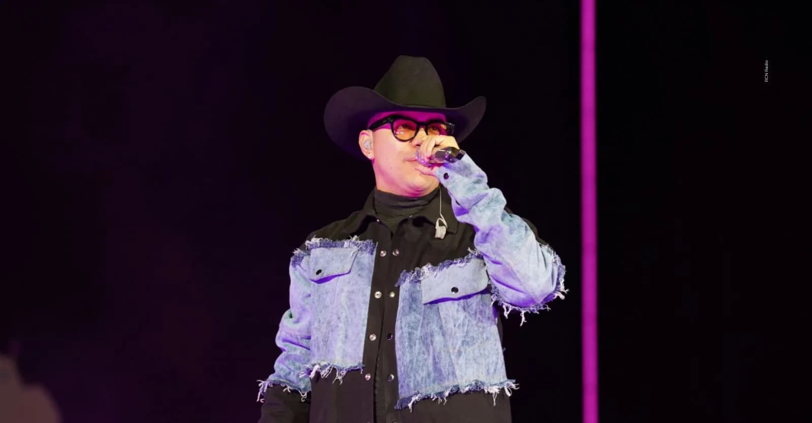 Banda de Yeison Jiménez busca nueva voz para continuar su proyecto musical.