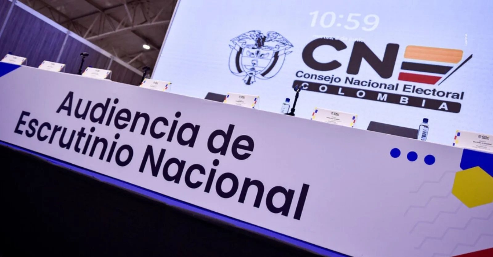 Así fue el cierre del escrutinio que definió la segunda vuelta en Colombia.