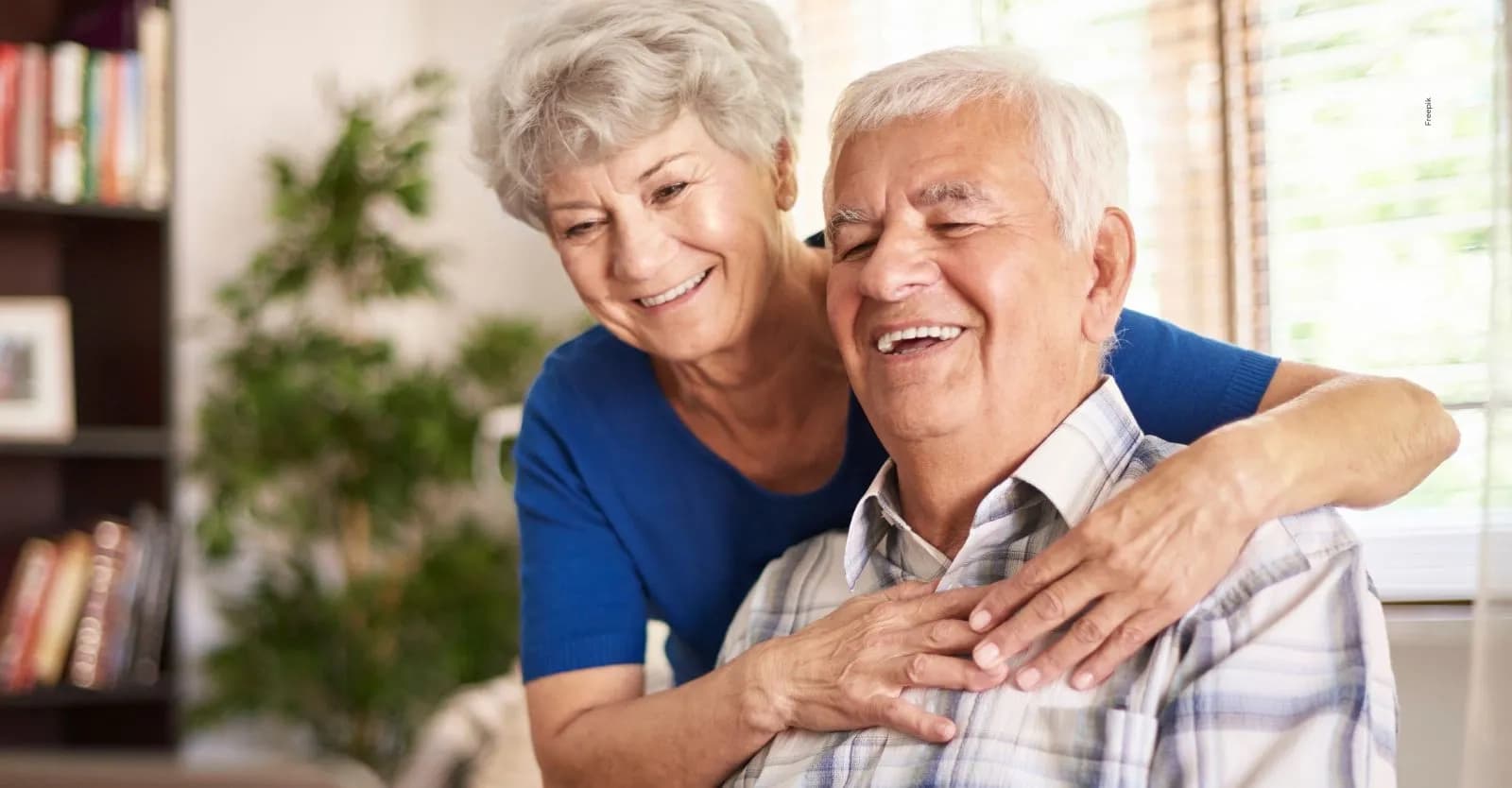 ¿Vuelve la mesada 14? Esto es lo que deben saber los pensionados en 2026.