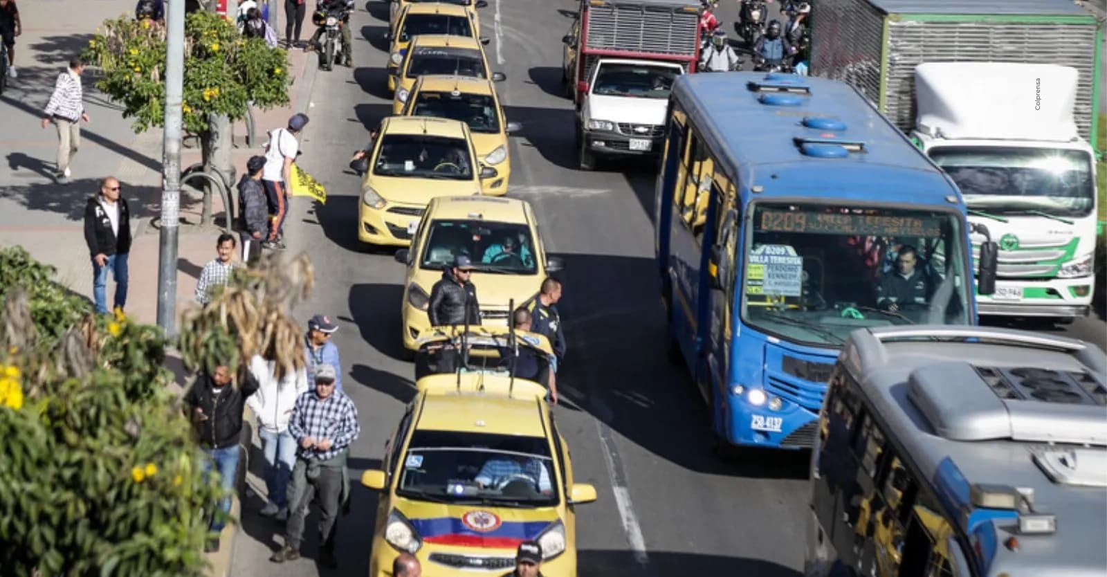 Así queda el pico y placa para taxis en Bogotá durante junio de 2026.