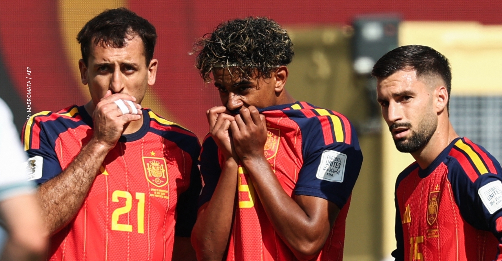 Jugadores de España protagonizaron beso viral tras ganar el Mundial 2026: ¿quiénes son?