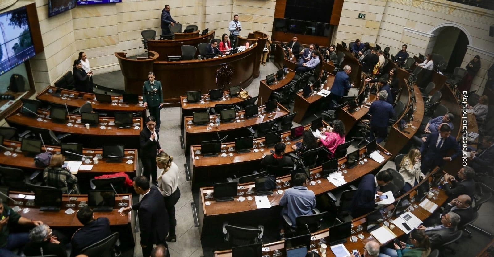 ¿Cuánto gana un congresista en Colombia en 2026? Esto recibirán tras ser elegidos en elecciones