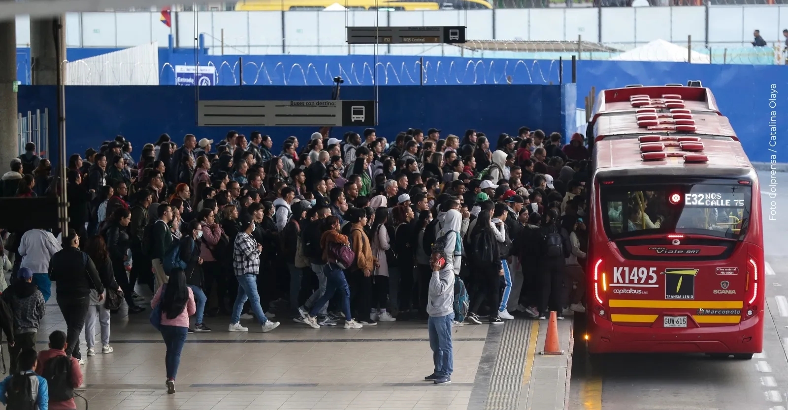 La regla de Transmilenio que muchos no conocen y que podría costarle una multa